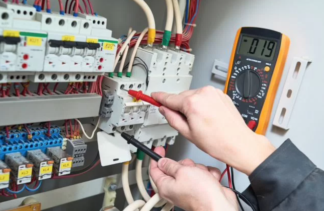 Electrician Call-Out Service